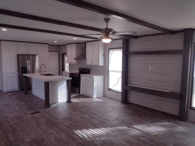 Building Photo - 39784 S Thibodeaux Rd