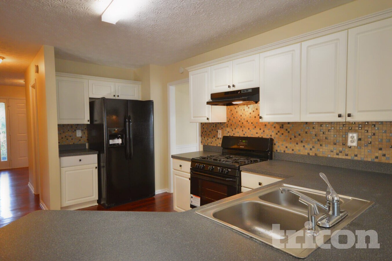 Photo - 2290 Lost Forest Ln SW