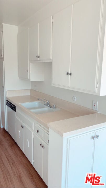 Photo - 11081 Rose Ave Unit 25