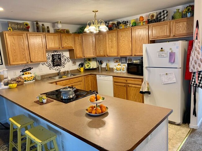 Photo - Spacious 4 Bed/3 Bath Duplex in Greeley - Water/Sewer Included in Rent