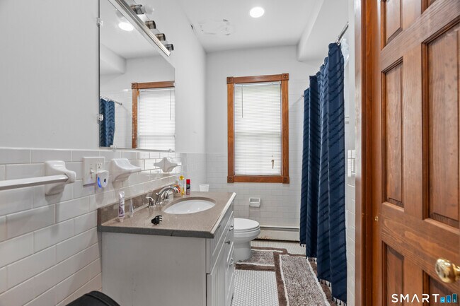 Photo - 623 Whitney Ave Unit #7