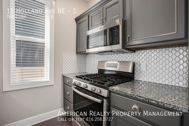 Photo - 15 Holland Ave NE Unidad 1