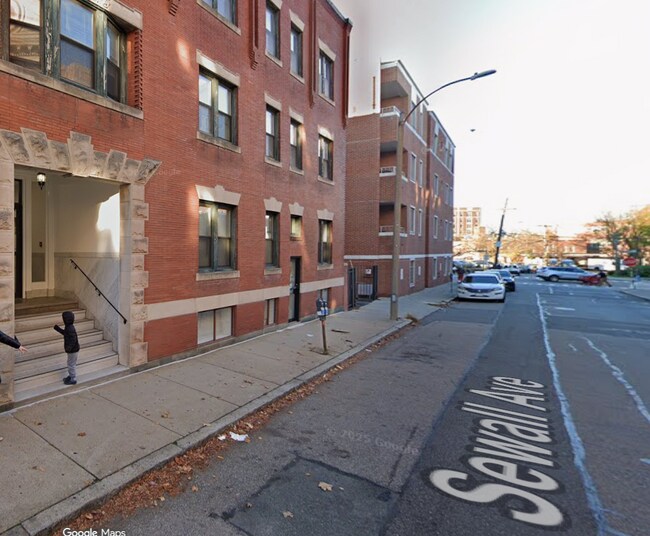 Photo - 10 Sewall St Unidad S