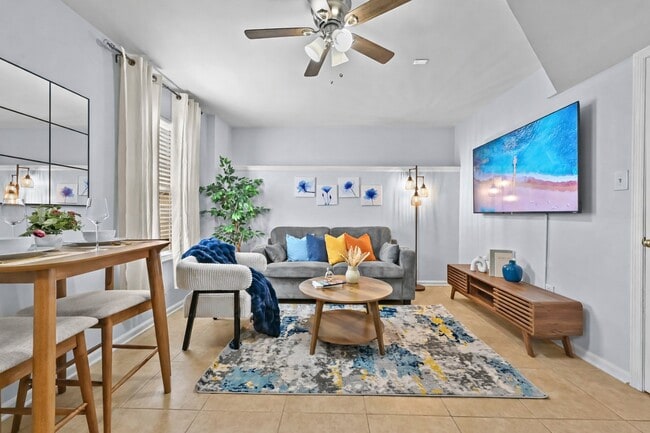 Building Photo - 226 Ashland Creek Ct