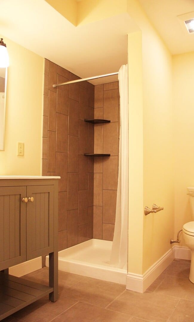 160 North St Unit 1