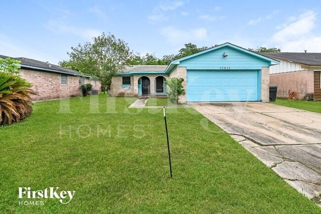 Photo - 12811 Claygate Dr House