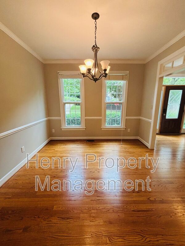 Photo - 203 Langston Mill Ct