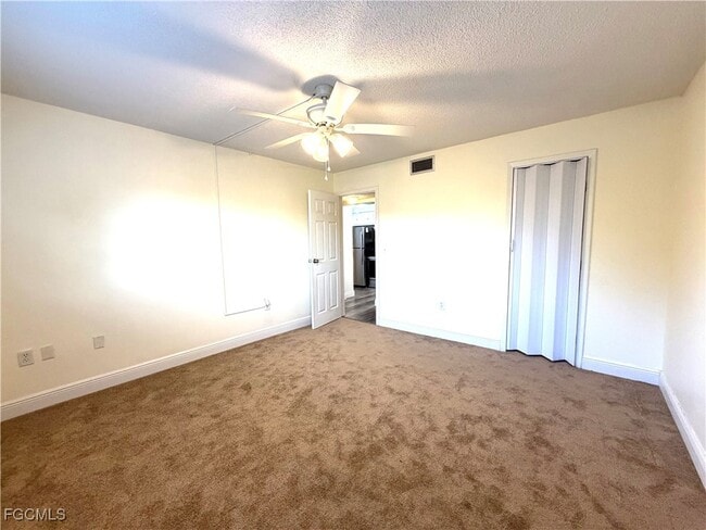 Building Photo - 3704 Broadway Unit 216