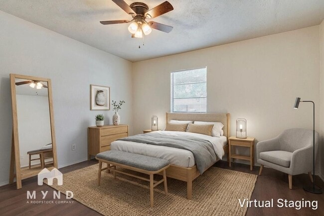 Photo - 3237 Chalmette Ct