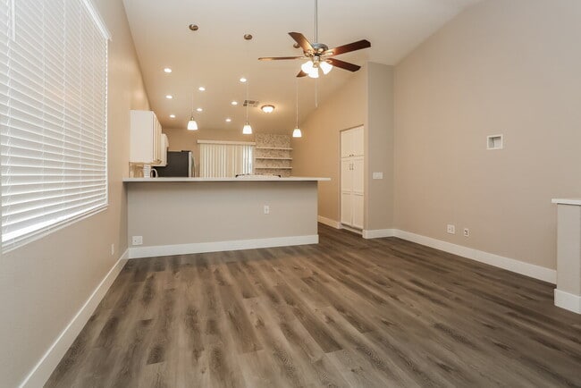 5515 Black Sea Ct