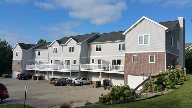 Photo - 6735 Raymond Rd