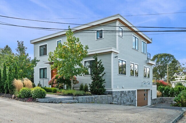 Photo - 99 Naugus Ave