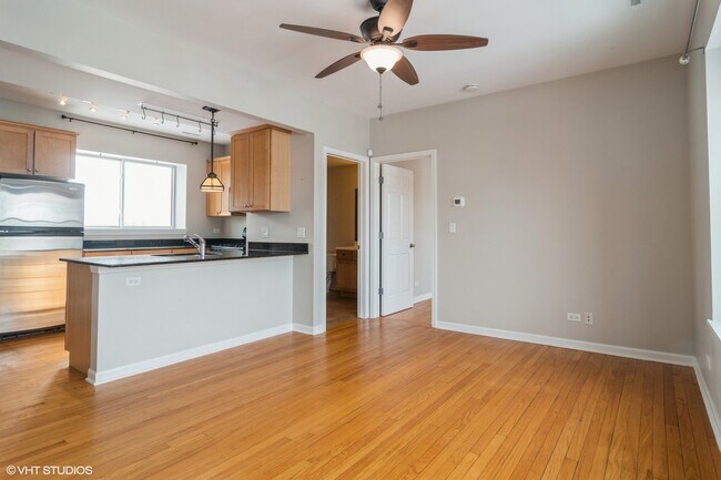 Photo - 4017 N Troy St