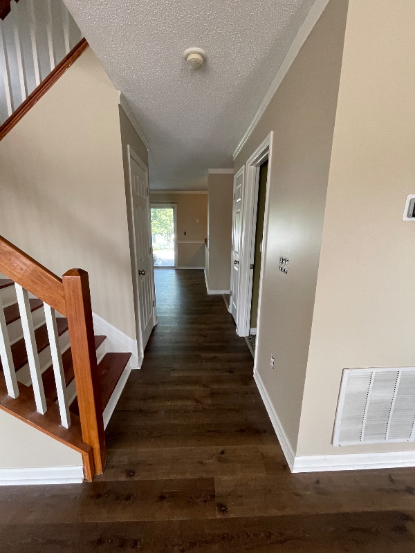 Photo - 1419 Founders Way