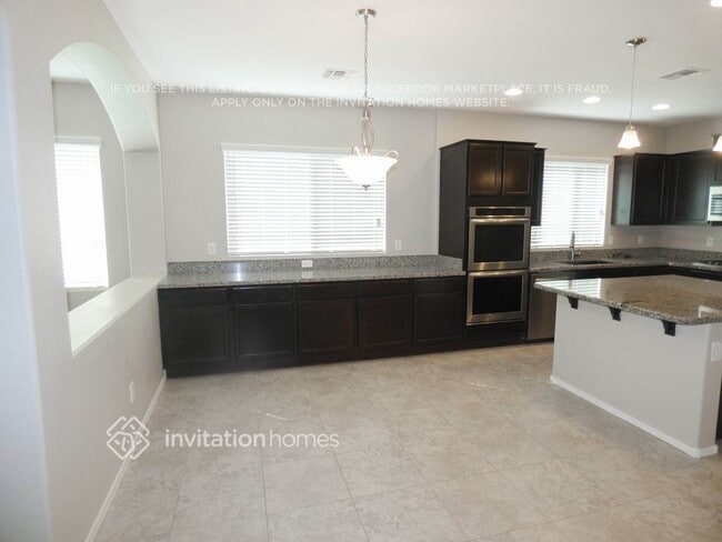 Photo - 649 E Canyon Rock Rd