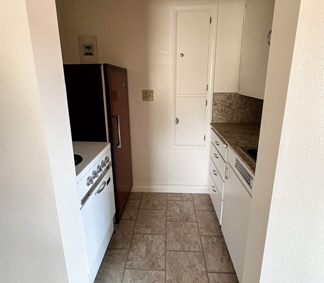 Cocina - Brentwood Apartments