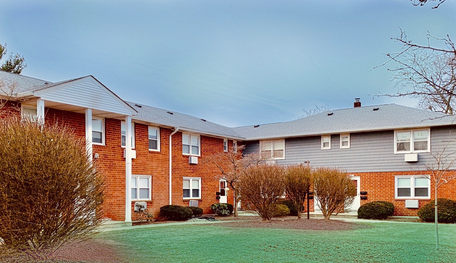 Evergreen Village - Evergreen Village Apartments