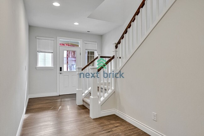 Photo - Bothell 5BR 3Bath-on a quiet neighborhood ...
