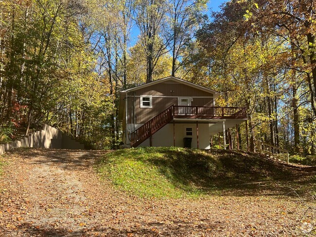 Building Photo - 150 Thomas and Webb Rd Unit 1 Rental