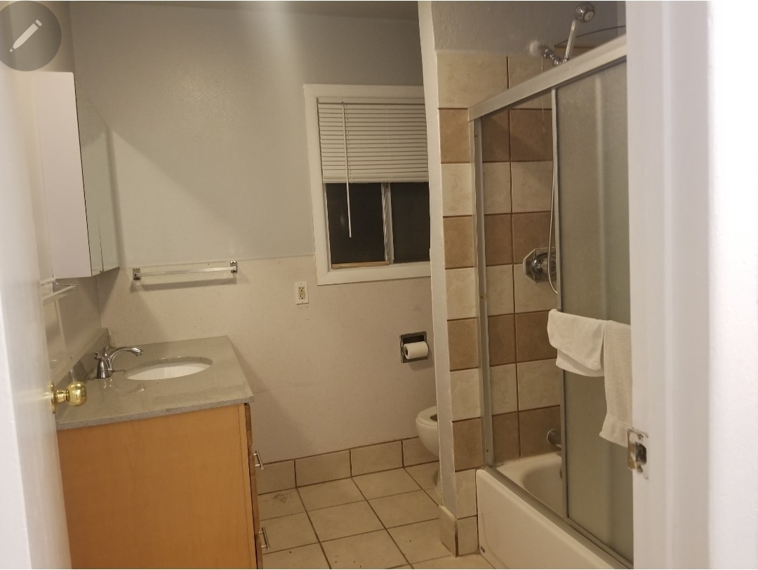 Photo - 301 Louisiana St