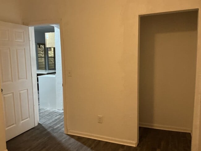 Photo - 2944-46 N 28th St Unidad lower