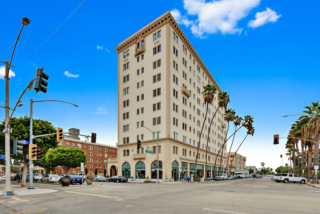 Downtown Long Beach Location - 315 W 3rd St Condo Unit 503