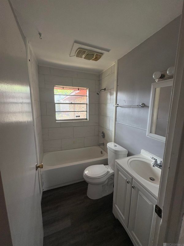 Photo - 1538 Fig St