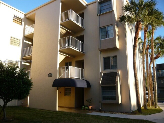 7715 SW 86th St Unit A2-405
