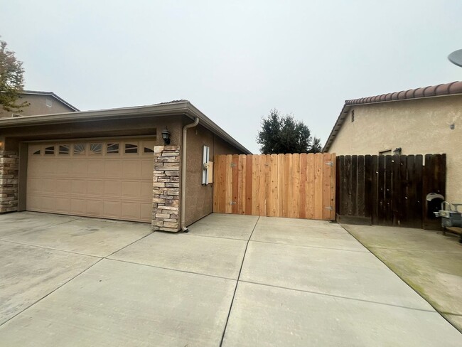 Photo - 4106 W Prospect Ave