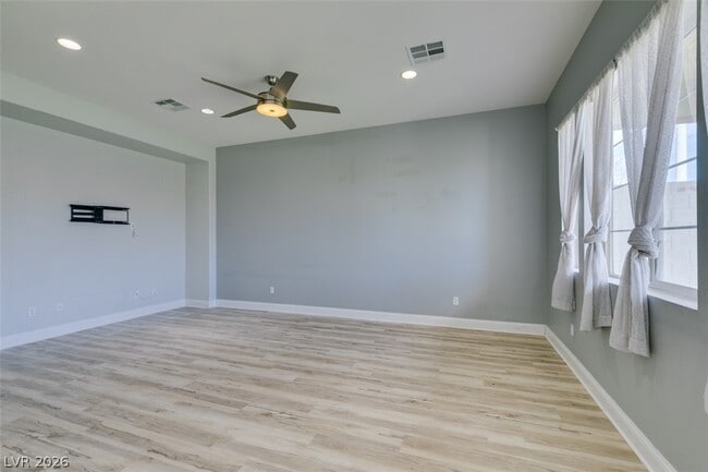 Building Photo - 6538 Grand Concourse St