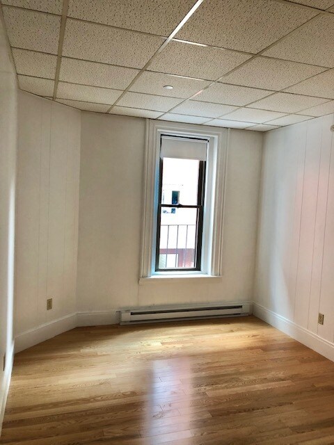 Photo - 264 Newbury St Condo
