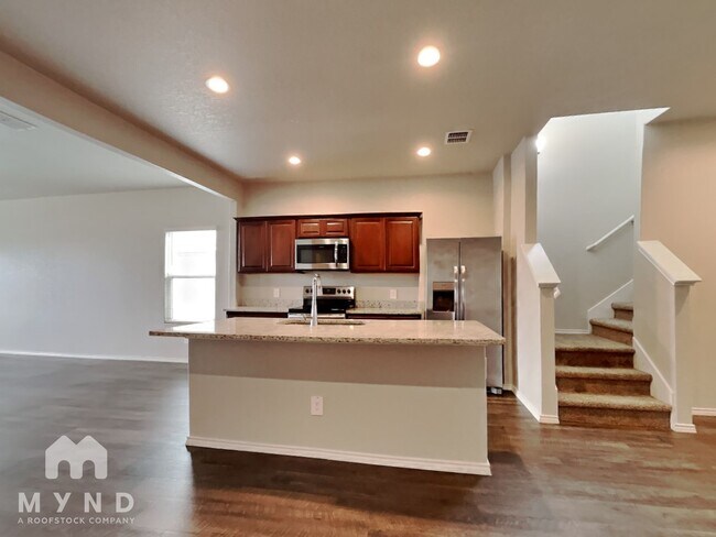 Photo - 4129 Asher Alley