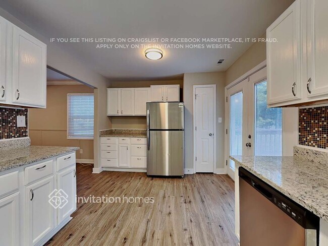 Photo - 406 Meadowview Dr