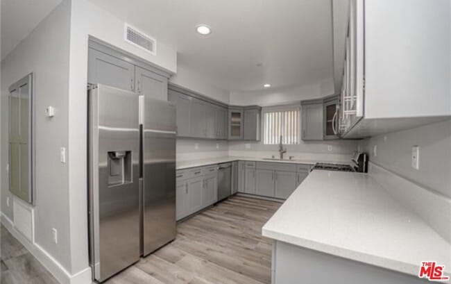 Photo - 1348 E Vernon Ave