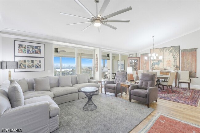 360 Horse Creek Dr Unit 502