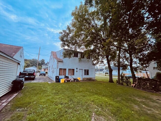 Photo - 65 N Harrison St