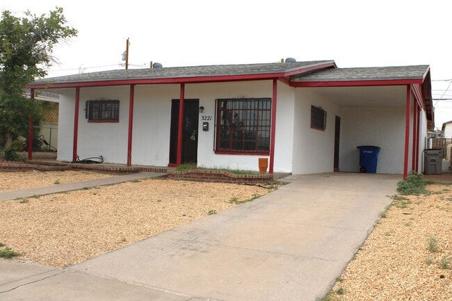 Building Photo - 3221 Monroe Ave