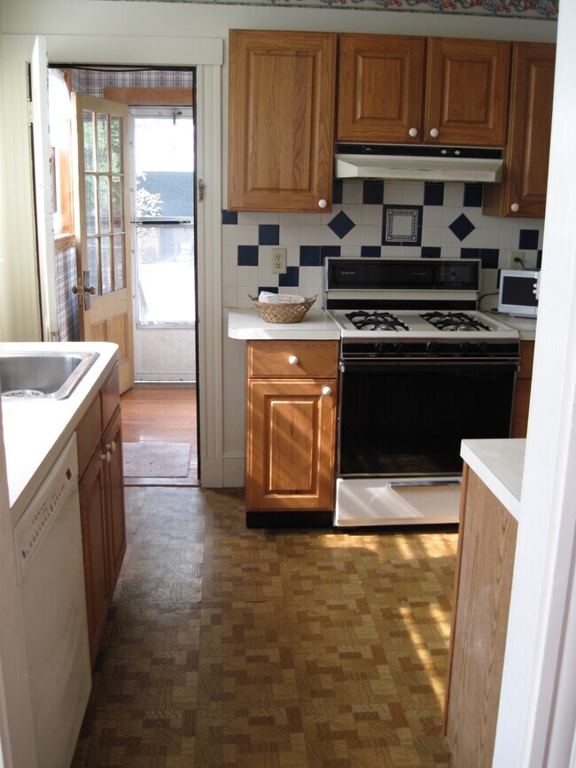 Photo - 17 Elmira St Condo Unit A