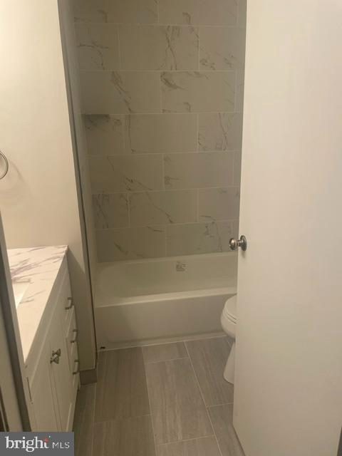 Photo - 216 Maple St