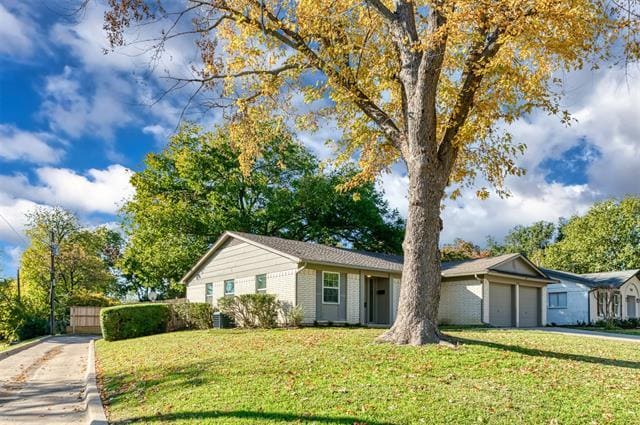 Photo - 731 Brentwood Ln