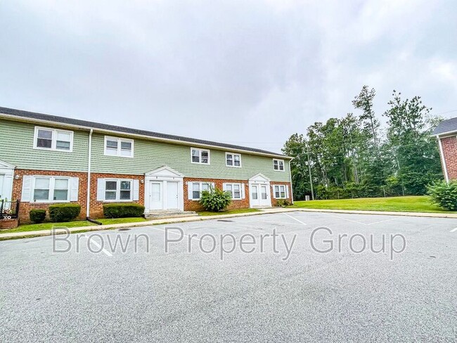 Photo - 2105 Grand Prix Dr House