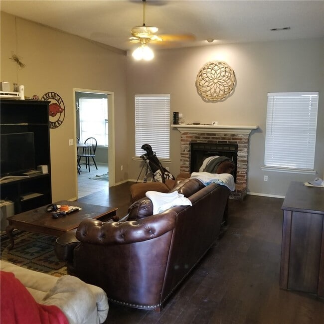 Photo - 1827 N Pine Crest Ave