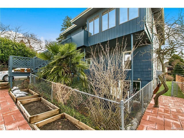 Photo - 348 NW 51st St