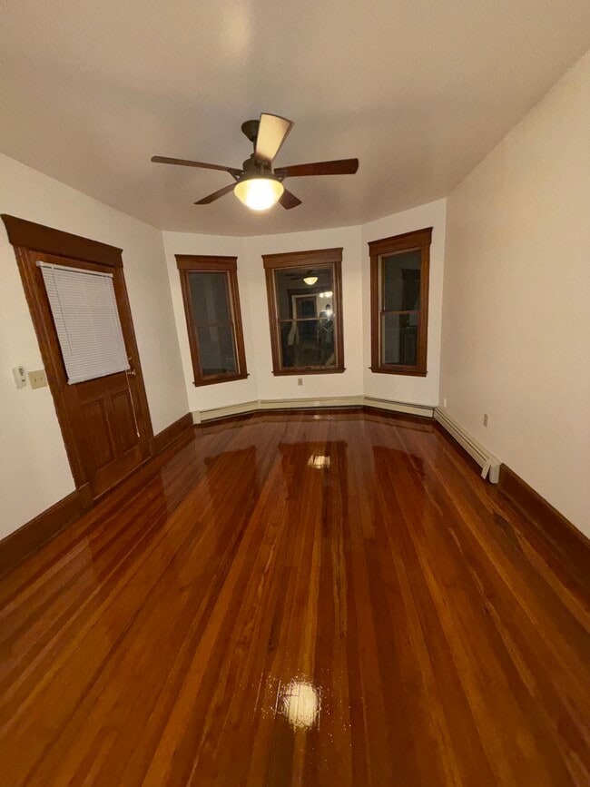 Building Photo - 43 Alpha Rd Unit Alpha Road