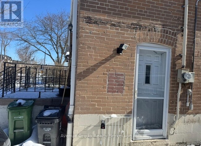 Photo - 69 McAllister Rd