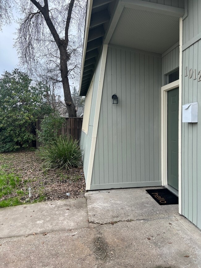 Photo - 1012 Douglas Rd