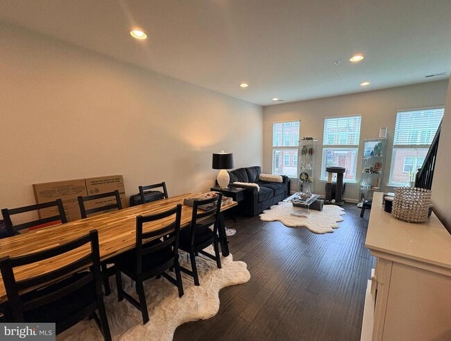 Photo - 134 Strummer Ln