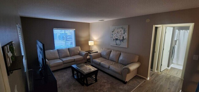 Photo - 2075 Isle Royale Ct SE Unidad 167