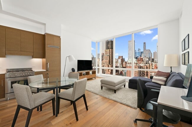 Building Photo - 325 Lexington Ave