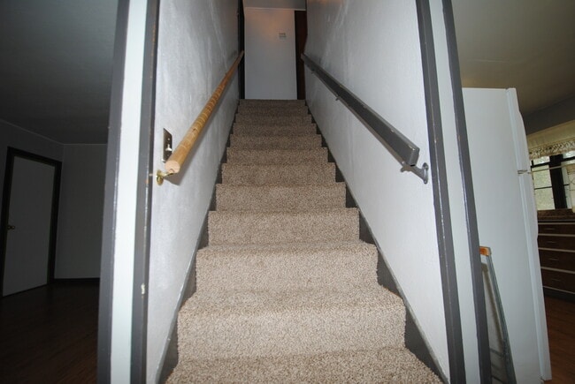 Photo - 2 Bed 1 Bath in Great Location!